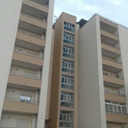 ナポリPalazzo Del Mareアパートメント エクステリア 写真